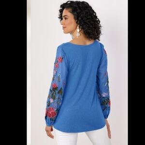 COPY - Soft surrounding embroidery sleeve shirt